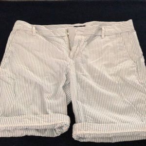 Women’s shorts Gap size 8